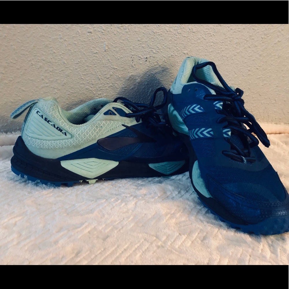 Women’s Cascadia Trail shoe